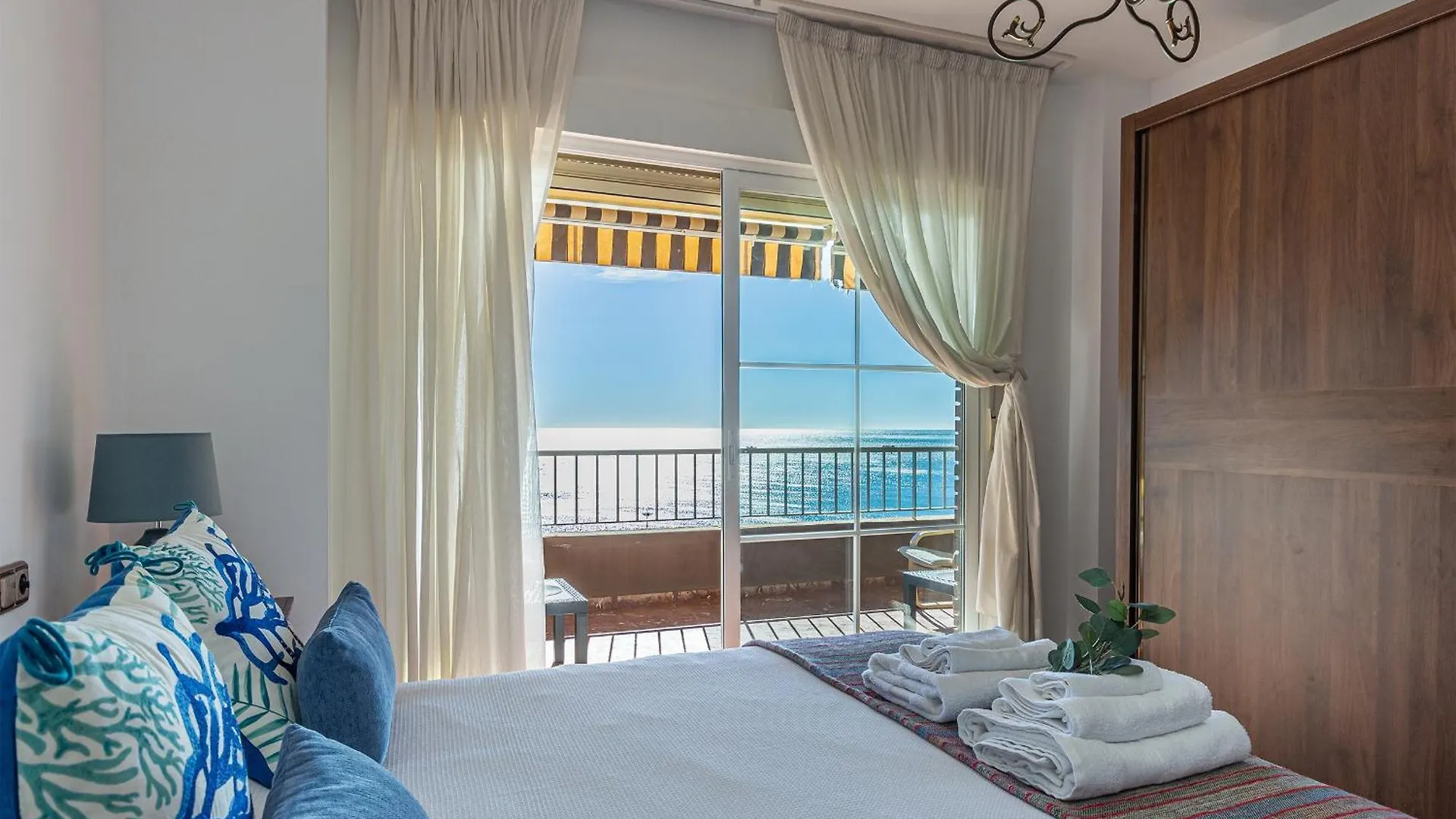 Casa Mare Apartamento En Primera Linea De Playa Almuñécar