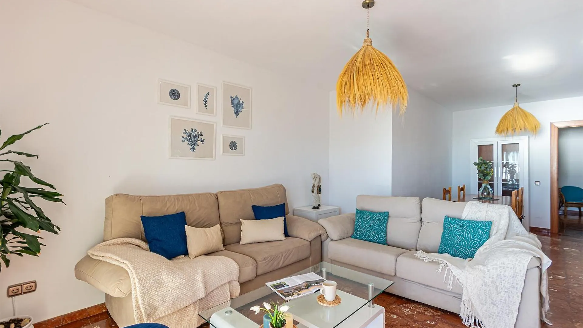 Apartment Casa Mare Apartamento En Primera Linea De Playa Almunecar Spain
